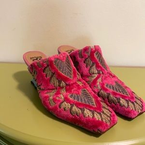 John Fluevog Majesty